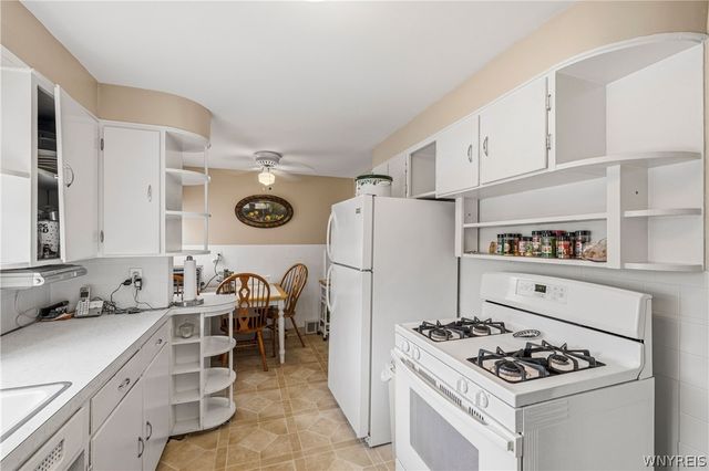 42 Redmond Avenue, Buffalo, NY 14216