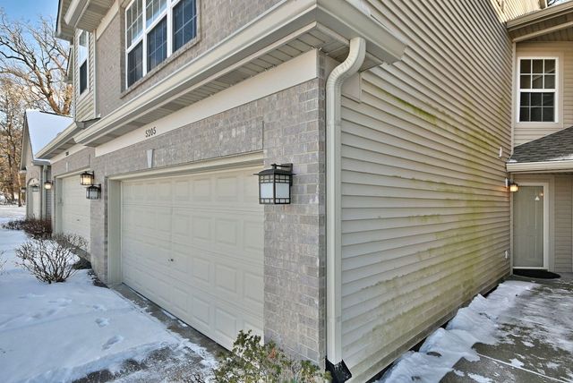 5205 Granite Court, Crystal Lake, IL 60012