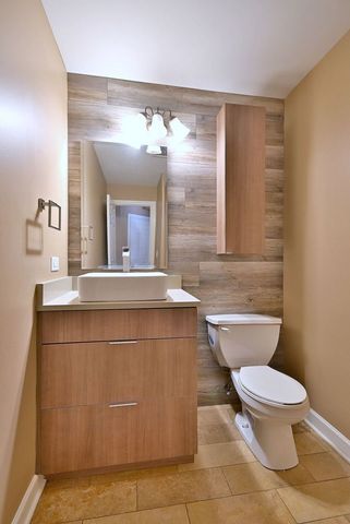 5205 Granite Court, Crystal Lake, IL 60012