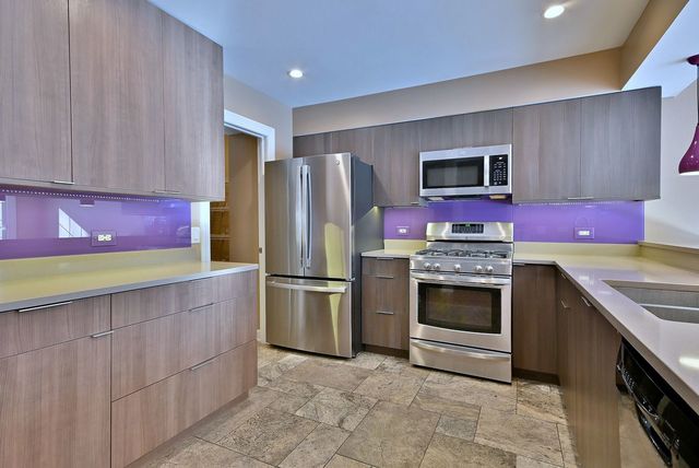 5205 Granite Court, Crystal Lake, IL 60012