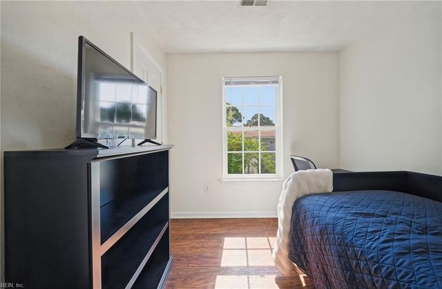 1385 Old Virginia Beach RD, Virginia Beach, VA 23454