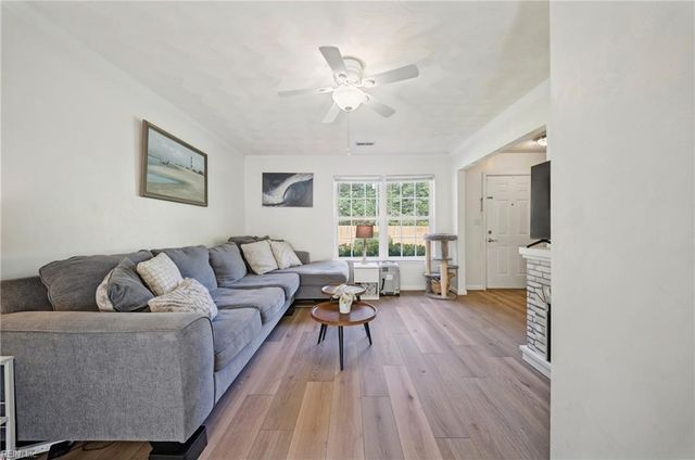 1385 Old Virginia Beach RD, Virginia Beach, VA 23454