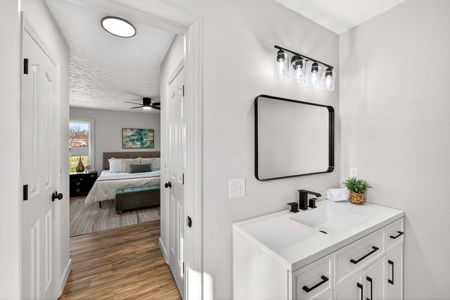 7793 Powells Chapel Rd, Murfreesboro, TN 37129