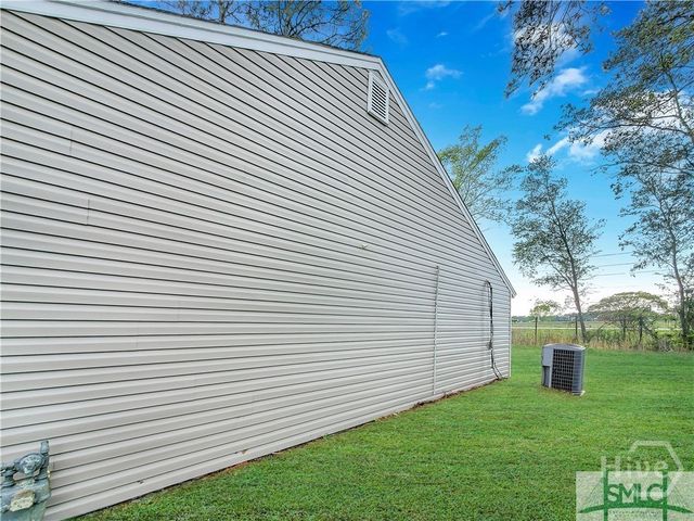 66 Egret Circle, Richmond Hill, GA 31324