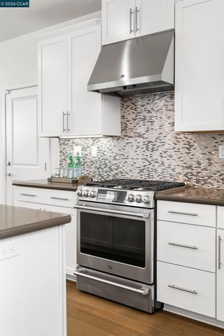 3016 Threecastles Way, Dublin, CA 94568