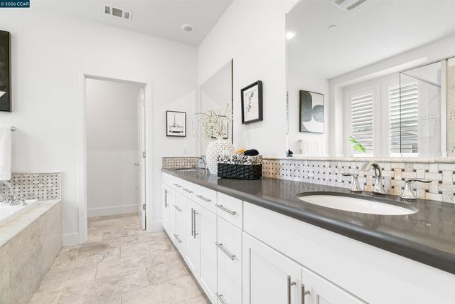 3016 Threecastles Way, Dublin, CA 94568