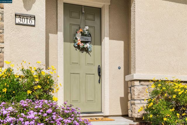 3016 Threecastles Way, Dublin, CA 94568