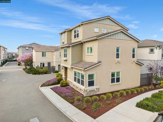 3016 Threecastles Way, Dublin, CA 94568
