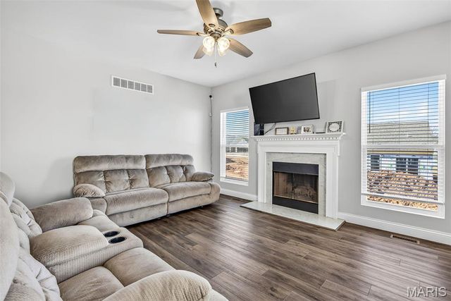 4581 Annandale, Imperial, MO 63052