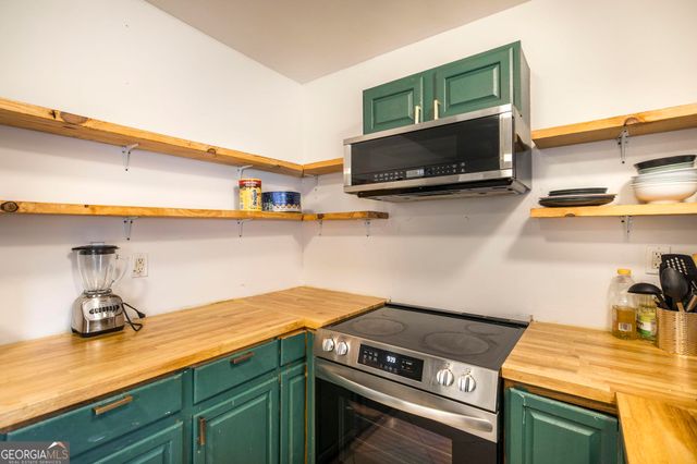 100 Ravenwood Way, Warner Robins, GA 31093