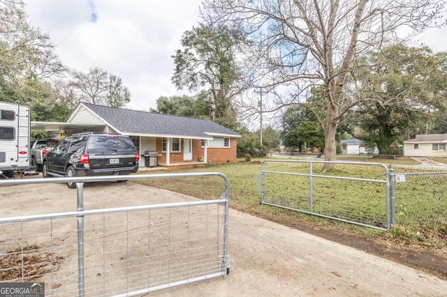 100 Ravenwood Way, Warner Robins, GA 31093