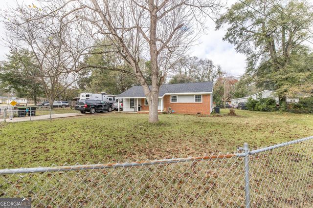 100 Ravenwood Way, Warner Robins, GA 31093