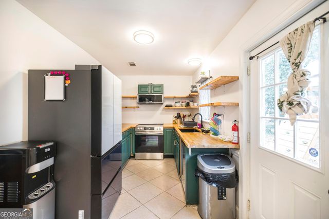 100 Ravenwood Way, Warner Robins, GA 31093