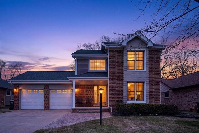 546 Parkland Drive, Rochester Hills, MI 48307
