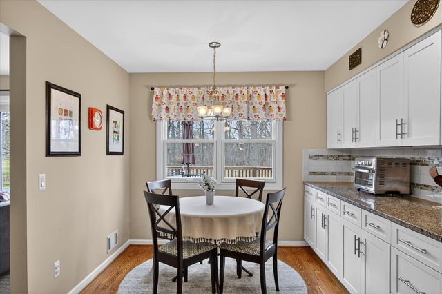 546 Parkland Drive, Rochester Hills, MI 48307