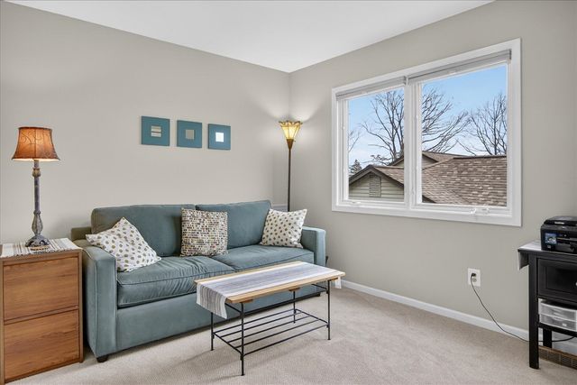 546 Parkland Drive, Rochester Hills, MI 48307