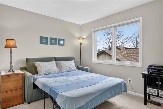 546 Parkland Drive, Rochester Hills, MI 48307