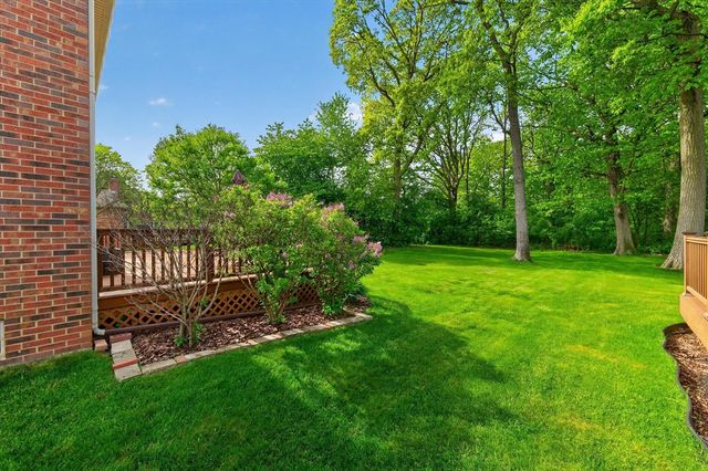 546 Parkland Drive, Rochester Hills, MI 48307