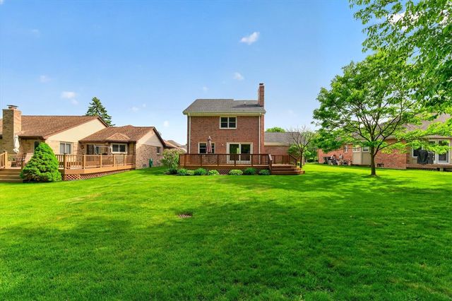 546 Parkland Drive, Rochester Hills, MI 48307