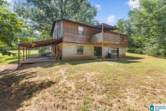135 BLUFF LANE, Locust Fork, AL 35097