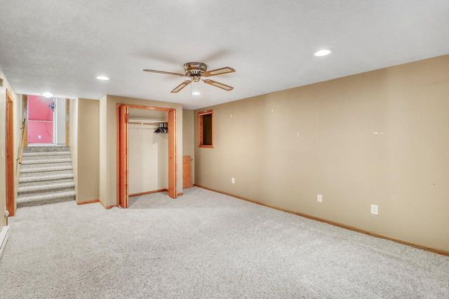 3902 6th Street S, Moorhead, MN 56560