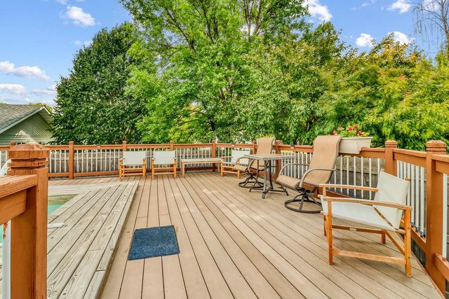 3902 6th Street S, Moorhead, MN 56560