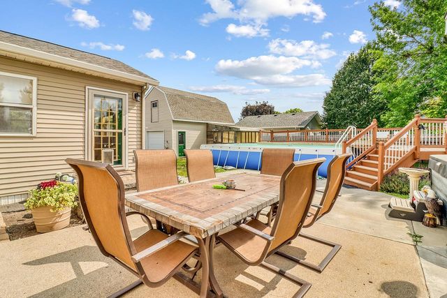 3902 6th Street S, Moorhead, MN 56560
