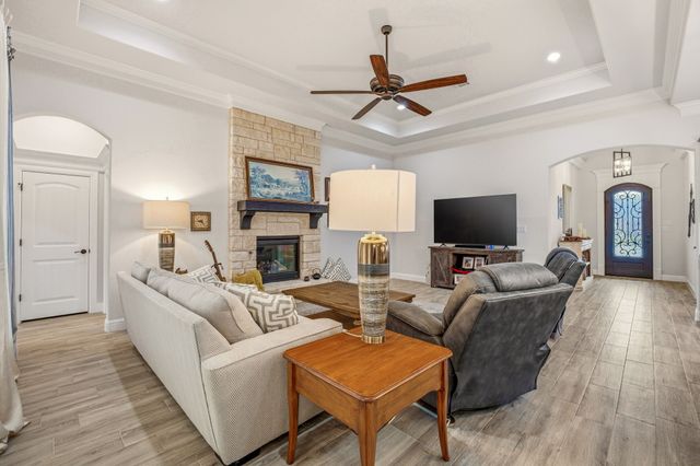 3024 Reed Court, Granbury, TX 76048