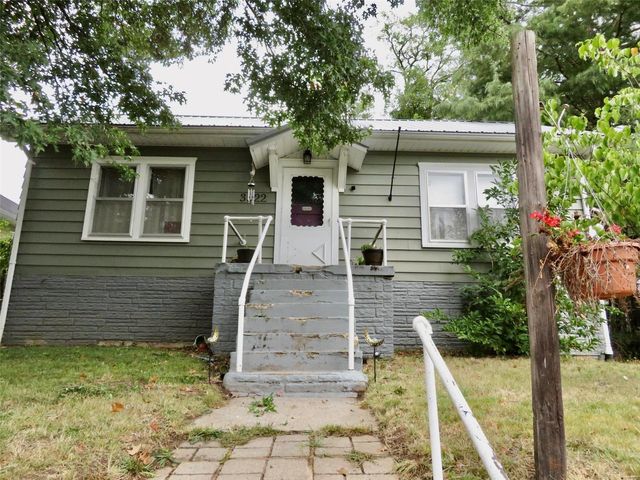 3322 Bradley Street, Hannibal, MO 63401