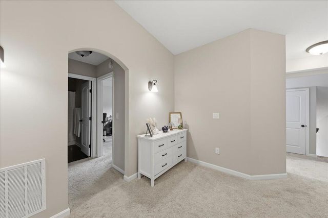 2467 Ambrato Way, Covington, KY 41017