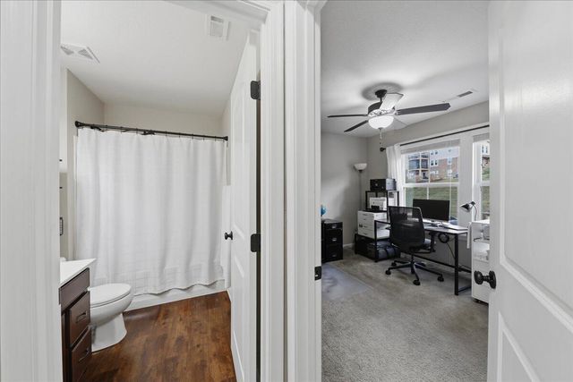 2467 Ambrato Way, Covington, KY 41017