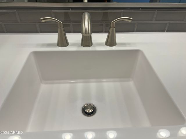 15935 W MONTANA DE ORO Drive, Surprise, AZ 85387