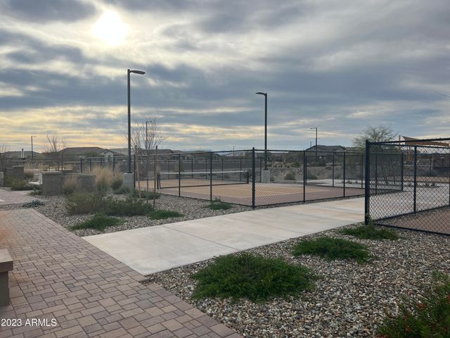 15935 W MONTANA DE ORO Drive, Surprise, AZ 85387