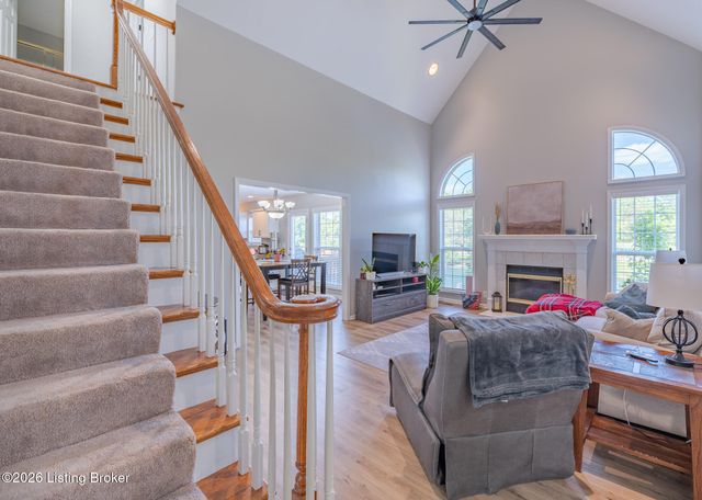 4423 Stone Lakes Dr, Louisville, KY 40299