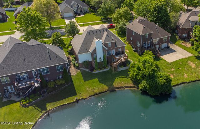 4423 Stone Lakes Dr, Louisville, KY 40299