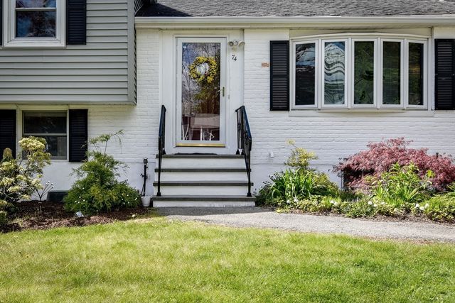 74 White Terrace, Marlborough, MA 01752