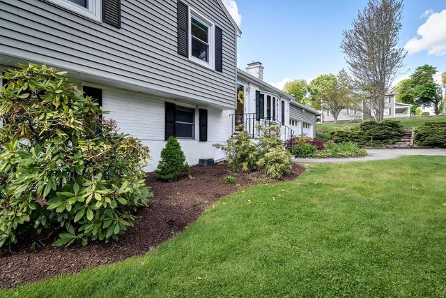 74 White Terrace, Marlborough, MA 01752