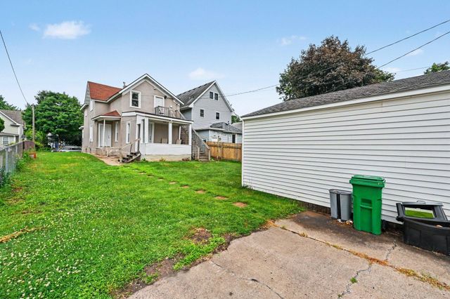 1095 12th Avenue SE, Minneapolis, MN 55414