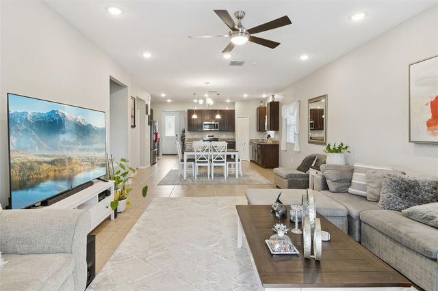 112 BIG PINE KEY BOULEVARD, Deland, FL 32720