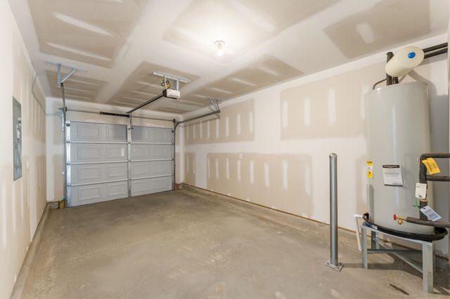 155 Cloverfield Lane, Spartanburg, SC 29303