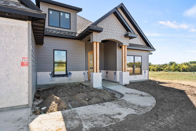 2908 GENESIS DR, Columbia, MO 65201