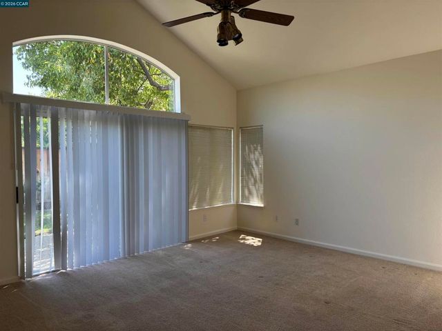 2120 Lynwood Way, Antioch, CA 94509