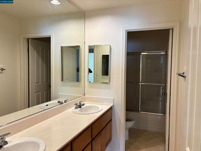 2120 Lynwood Way, Antioch, CA 94509