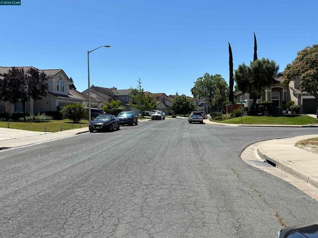 2120 Lynwood Way, Antioch, CA 94509