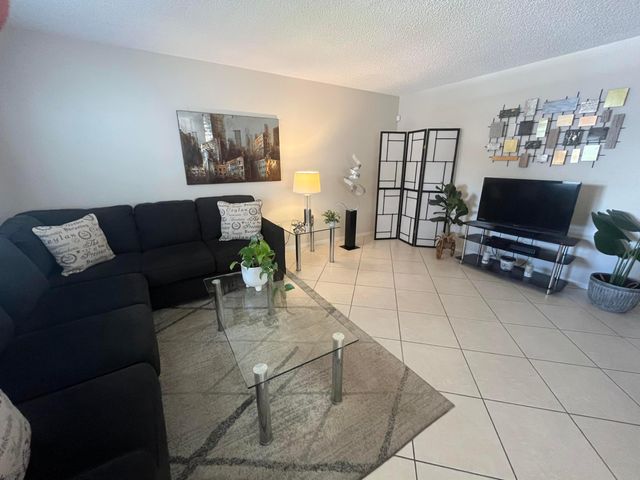 142 Normandy C, Delray Beach, FL 33484