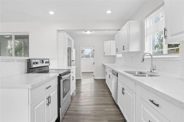 4841 NW 12th Ct, Lauderhill, FL 33313