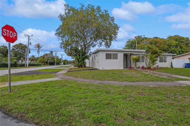 4841 NW 12th Ct, Lauderhill, FL 33313