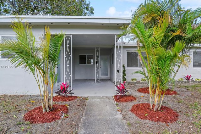 4841 NW 12th Ct, Lauderhill, FL 33313