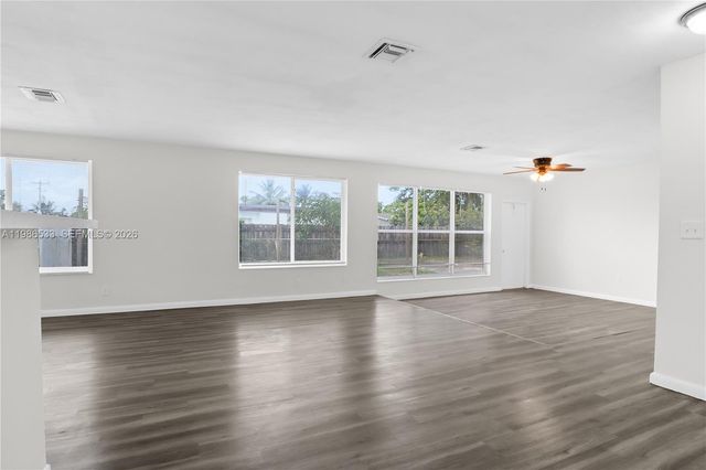 4841 NW 12th Ct, Lauderhill, FL 33313