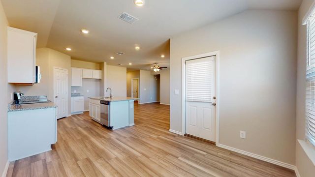 9110 Stone Hollow DR, Temple, TX 76502